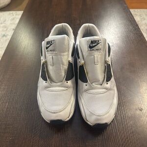 Nike Classic White and Black Athletic Shoes
